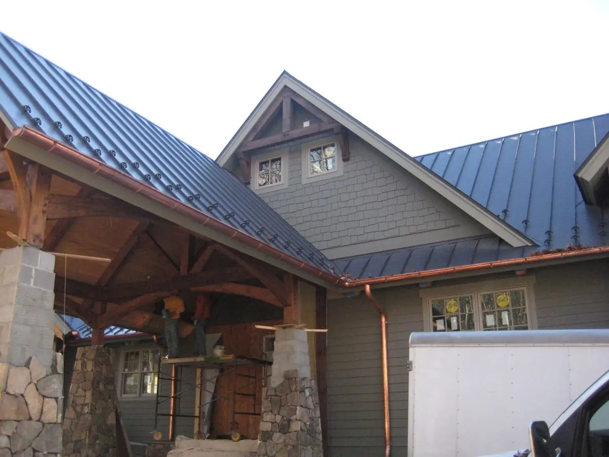 Craftsman Roofing team delivering quality roofing work in Forest Hills